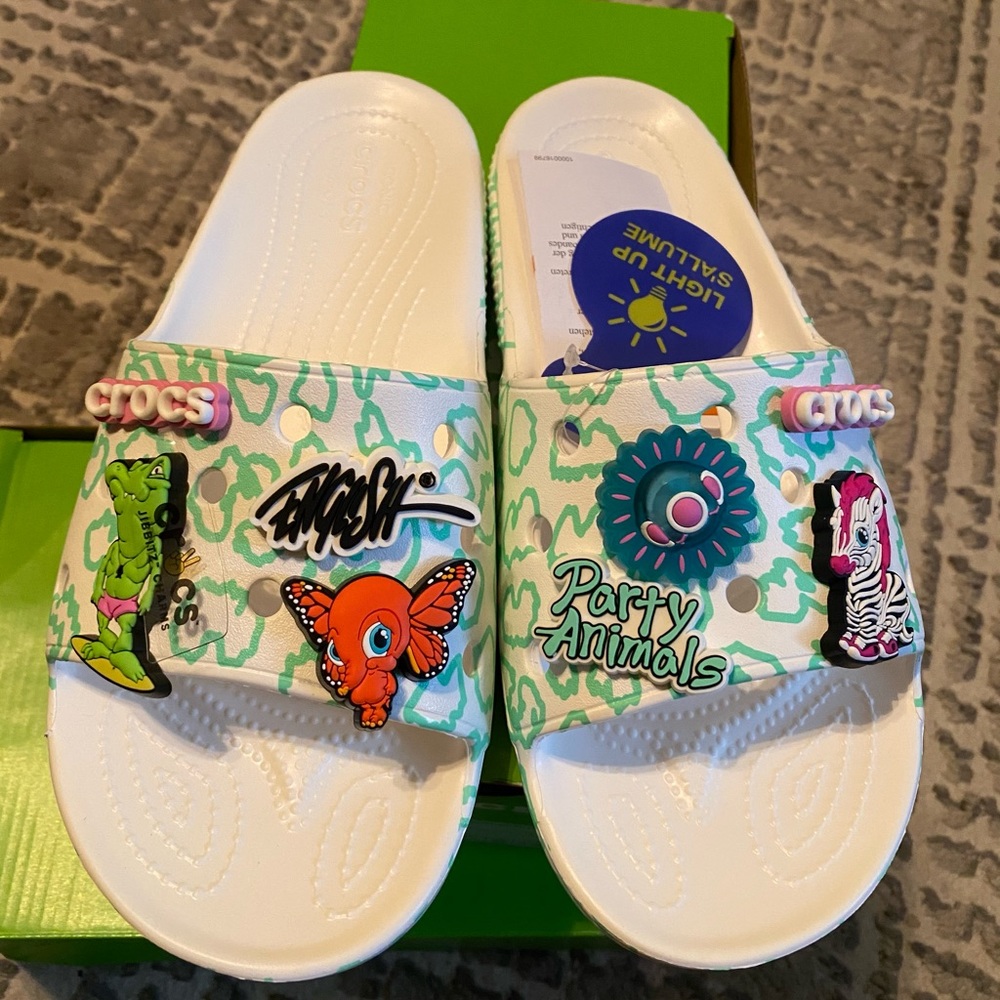 Croc’s Party Animal Slide